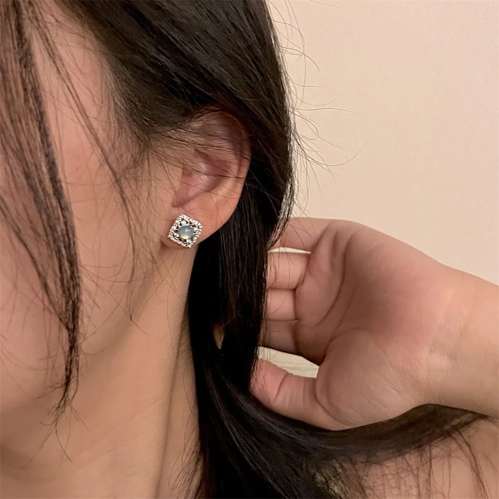 Baroque Stud Earrings - Sierra