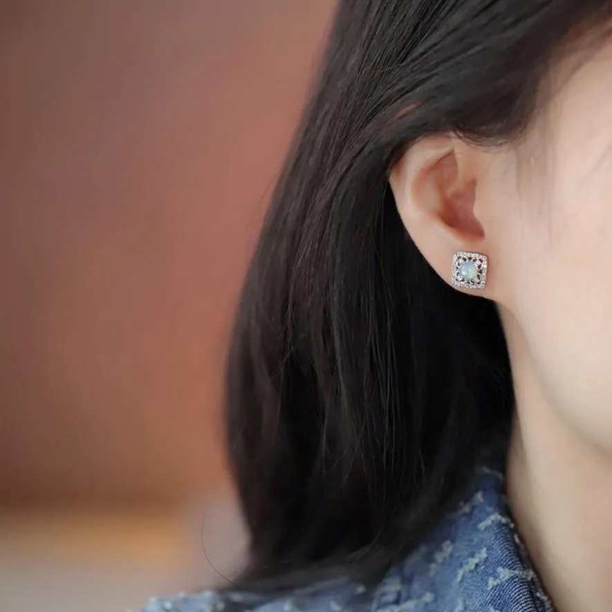 Baroque Stud Earrings - Sierra