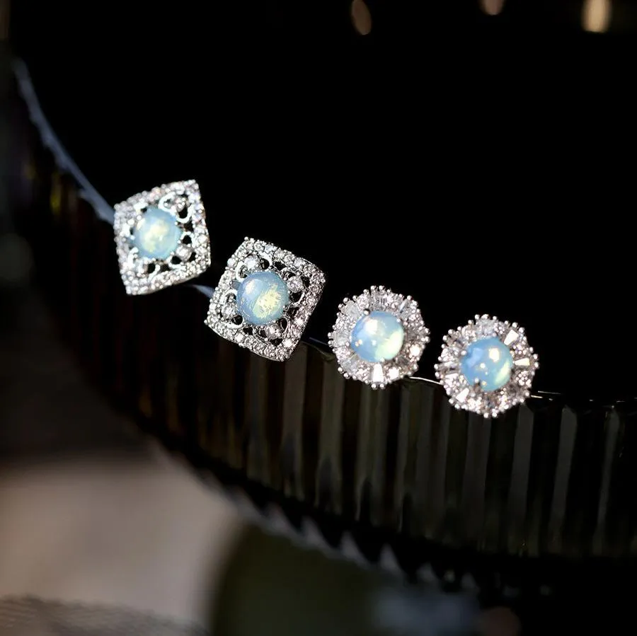 Baroque Stud Earrings - Sierra