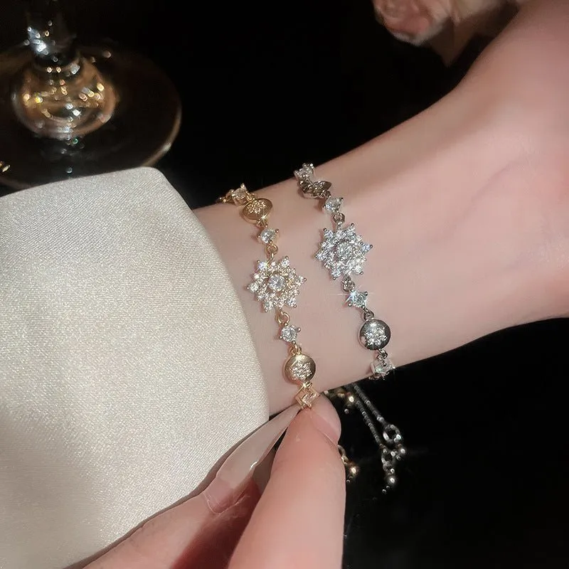 Moonlit Fleur Bracelet