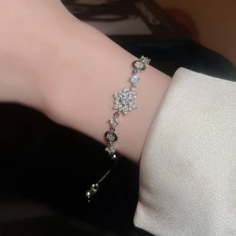 Moonlit Fleur Bracelet